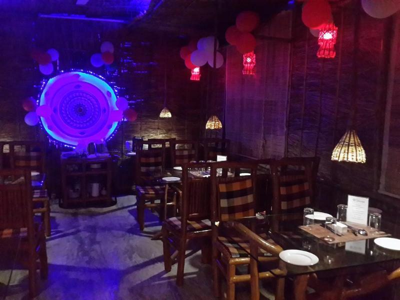 Treebo Trend Gupta Inn Varanasi Eksteriør billede